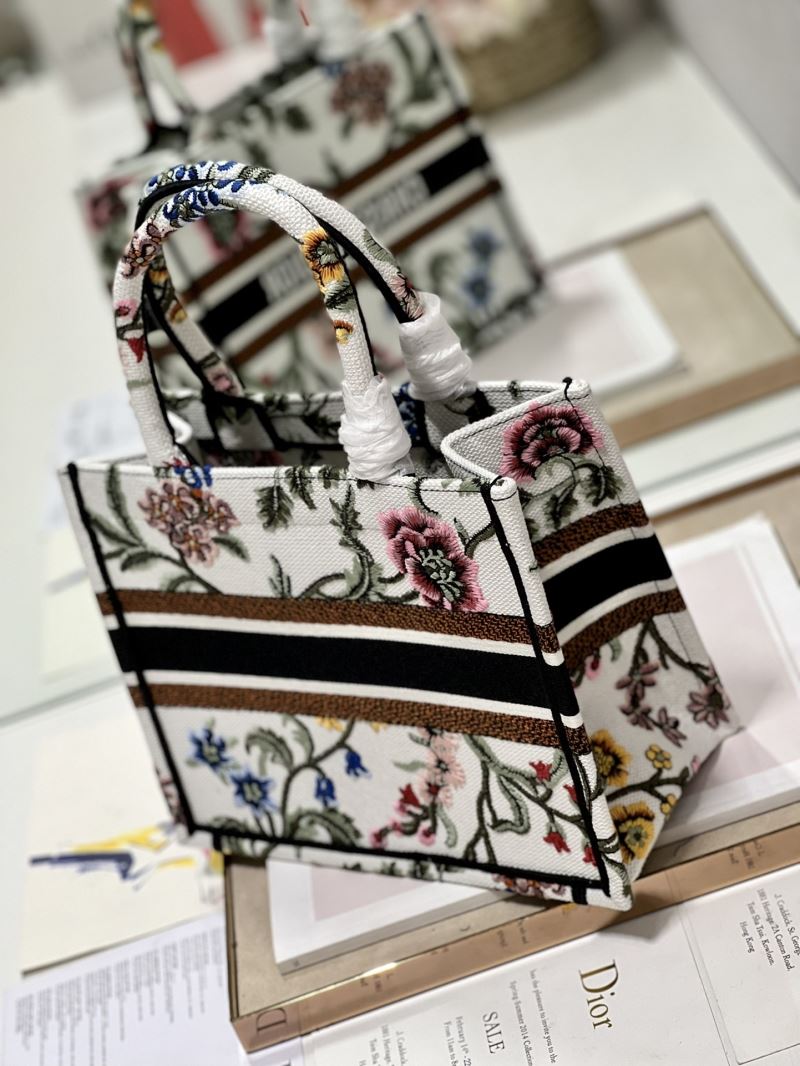 Christian Dior Shopping Bags